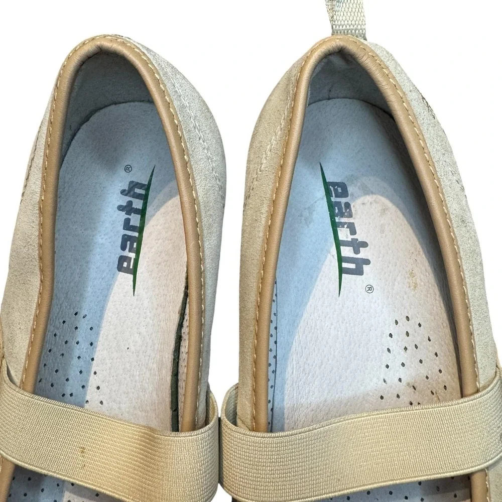 Earth Shoes Womens Size 6B Cream Beige Intrigue Leather Mary Jane Comfort‎ Flats